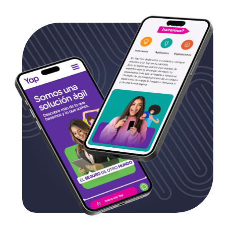 Dos smartphones mostrando el sitio web de Yap Guatemala con opciones de seguro por kilómetro y otros servicios.